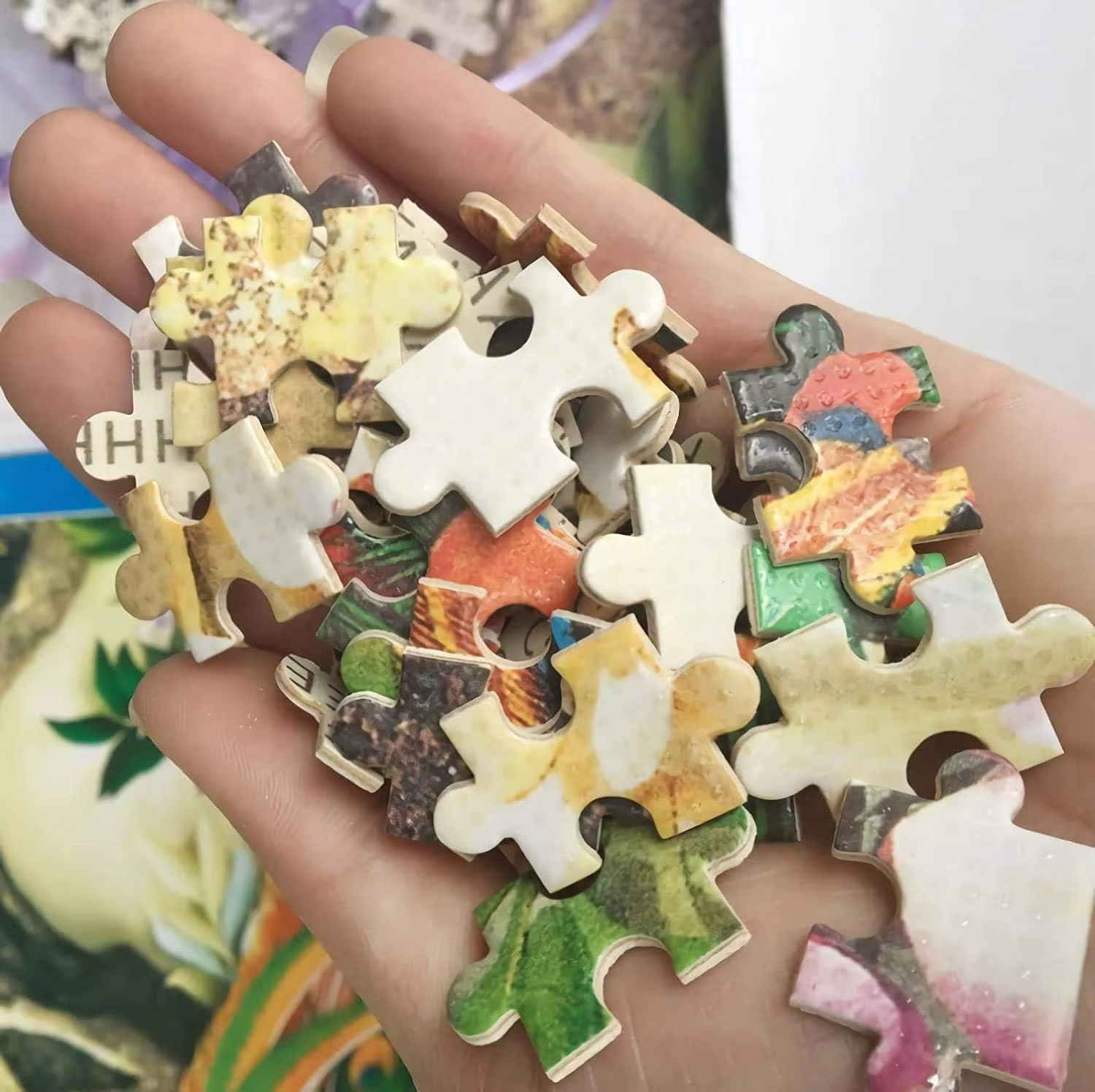 500/1000/1200/2000 PCS Jigsaw  - огляд і ціна Luxury Lifestyle Family