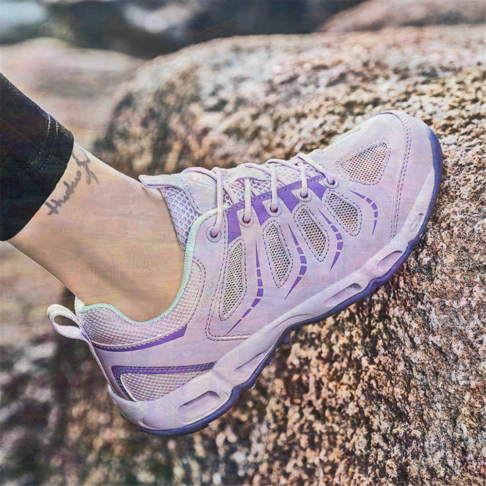 Sumer Round Tip Silver Sneaker - огляд і ціна Luxury Lifestyle Team