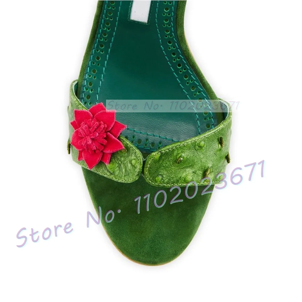 Red Flowers Lace-up Green Sand - огляд і ціна Luxury Lifestyle