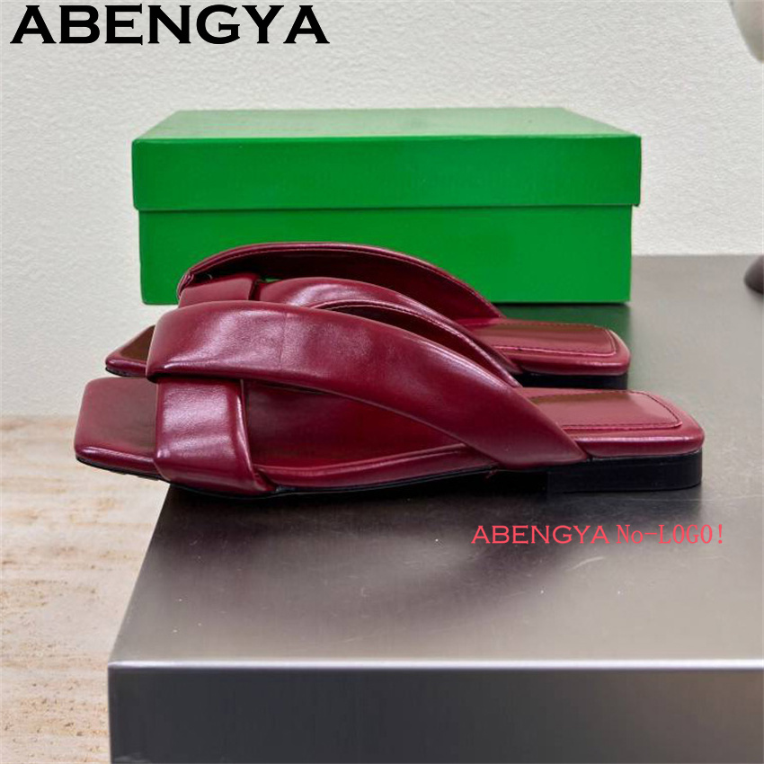 Real Leather Flat Slippers Cas - огляд і ціна Luxury Lifestyle